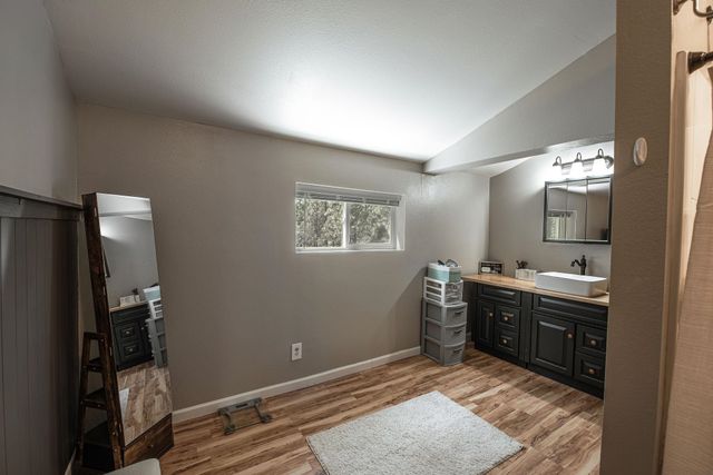 5608 W Jensen Rd, Cheney, WA 99004