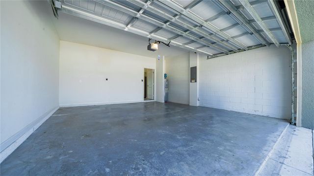 8735 SPORTSMAN LOOP, Groveland, FL 34736