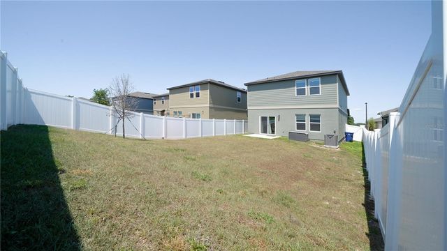 8735 SPORTSMAN LOOP, Groveland, FL 34736