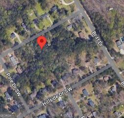 3348 Oak Drive, Snellville, GA 30078