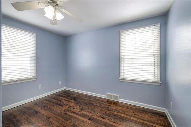 4907 W 70 Terrace, Prairie Village, KS 66208