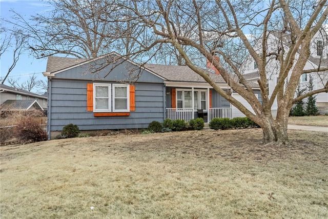 4907 W 70 Terrace, Prairie Village, KS 66208