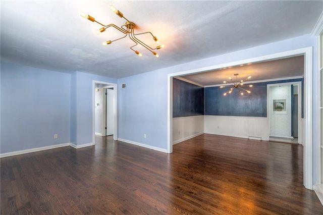 4907 W 70 Terrace, Prairie Village, KS 66208