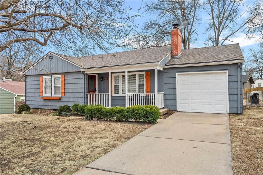 4907 W 70 Terrace, Prairie Village, KS 66208