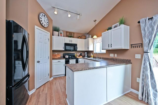 130 Regatta Drive, New Richmond, OH 45157