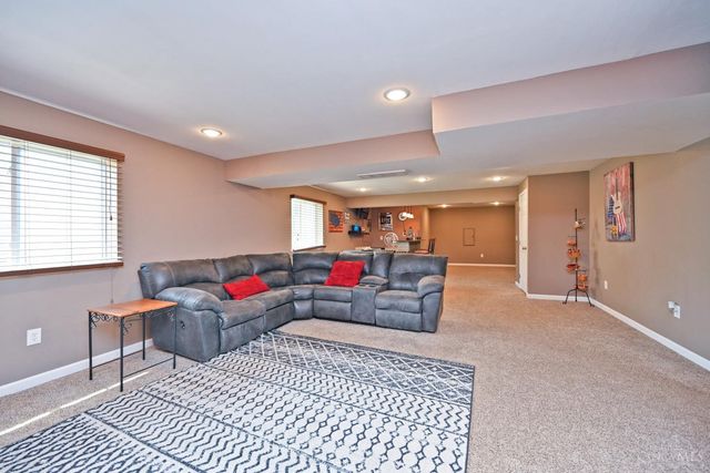 130 Regatta Drive, New Richmond, OH 45157
