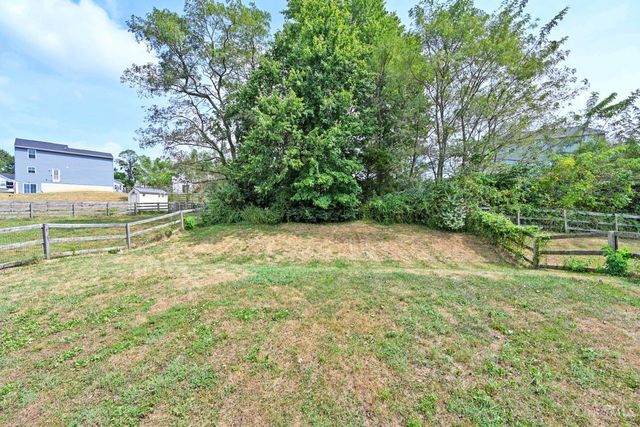 130 Regatta Drive, New Richmond, OH 45157