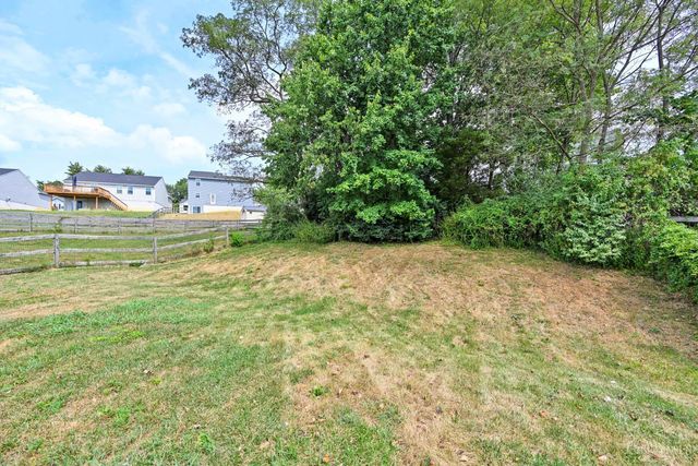 130 Regatta Drive, New Richmond, OH 45157