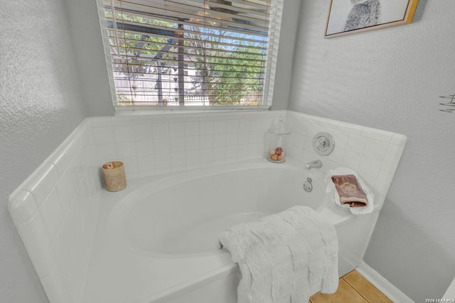 1116 River Rock, New Braunfels, TX 78130