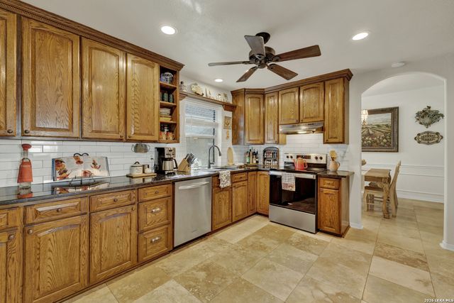 1116 River Rock, New Braunfels, TX 78130