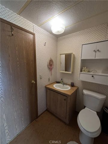 3950 Emile Avenue, Clearlake, CA 95422