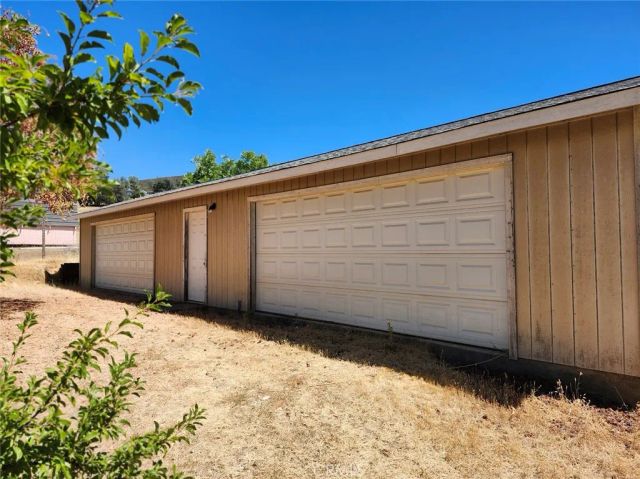 3950 Emile Avenue, Clearlake, CA 95422