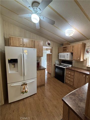 3950 Emile Avenue, Clearlake, CA 95422