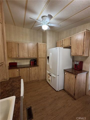 3950 Emile Avenue, Clearlake, CA 95422