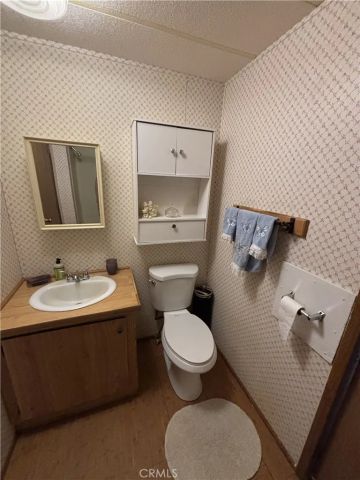 3950 Emile Avenue, Clearlake, CA 95422