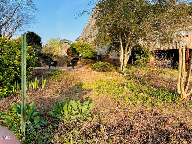 2808 Doves Nest Court, Fuquay Varina, NC 27526