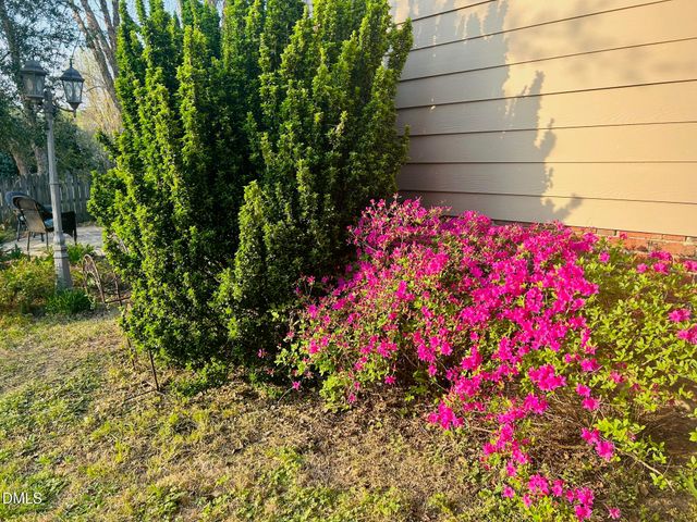 2808 Doves Nest Court, Fuquay Varina, NC 27526