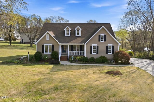 2808 Doves Nest Court, Fuquay Varina, NC 27526