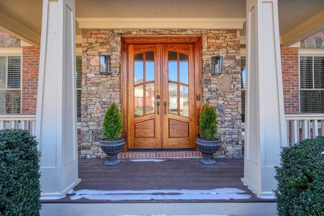 3270 Sydenham Court, Cumming, GA 30041