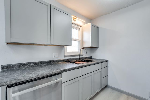 128 W Patterson St, Wichita, KS 67217