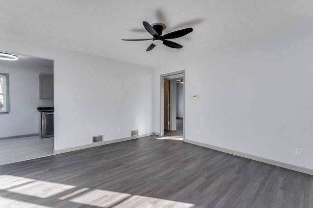 128 W Patterson St, Wichita, KS 67217