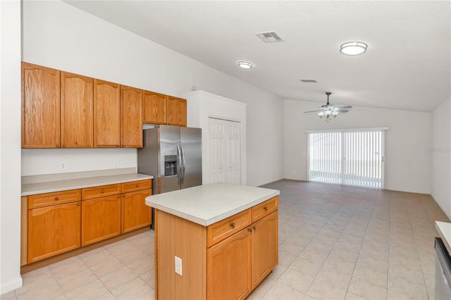 2989 WHITE CEDAR CIRCLE, Kissimmee, FL 34741