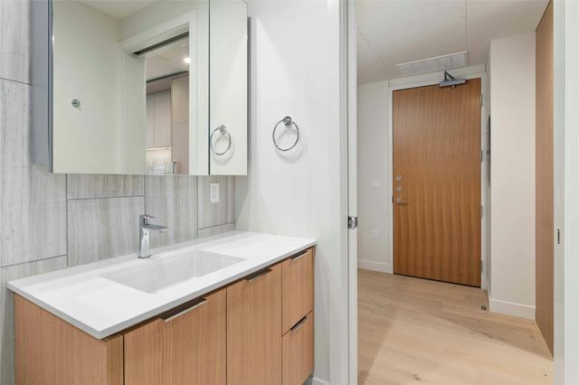 44 East Ave 2506, Austin, TX 78701
