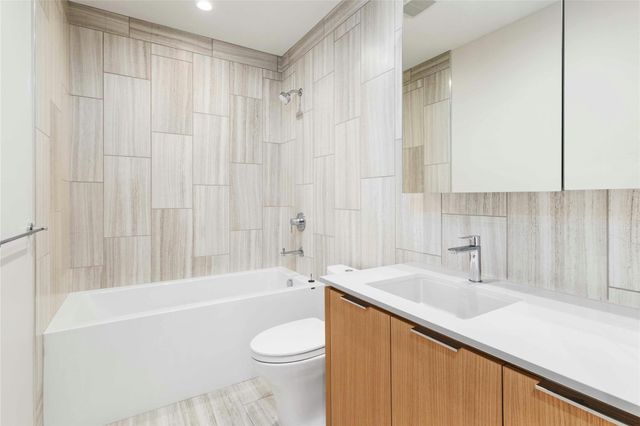 44 East Ave 2506, Austin, TX 78701