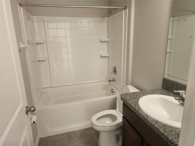 2019 BROAD WINGED HAWK DRIVE, Ruskin, FL 33570