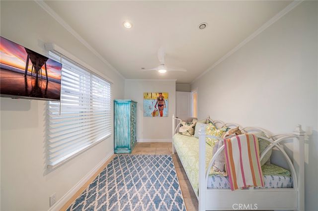 77 17th, Hermosa Beach, CA 90254
