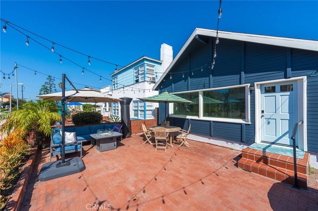 77 17th, Hermosa Beach, CA 90254