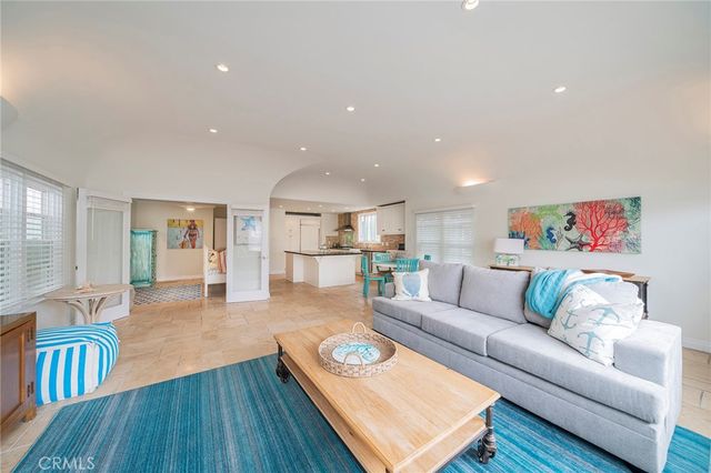 77 17th, Hermosa Beach, CA 90254