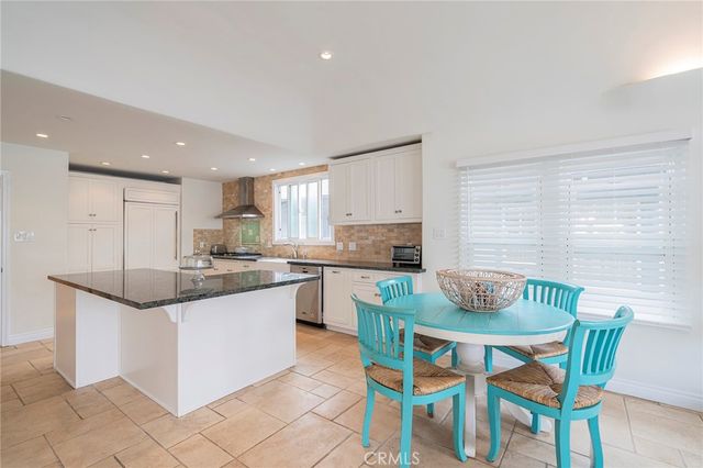 77 17th, Hermosa Beach, CA 90254