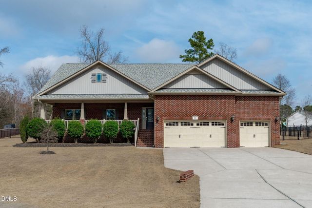 90 Cypress Ridge Way, Willow Springs, NC 27592