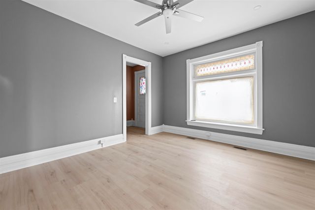 273 Southbound Gratiot Avenue, Mt Clemens, MI 48043