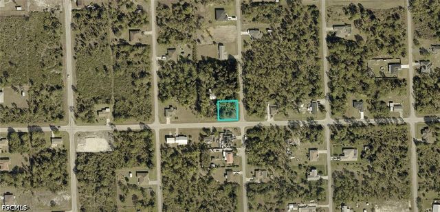 507 E 10th ST, Lehigh Acres, FL 33972
