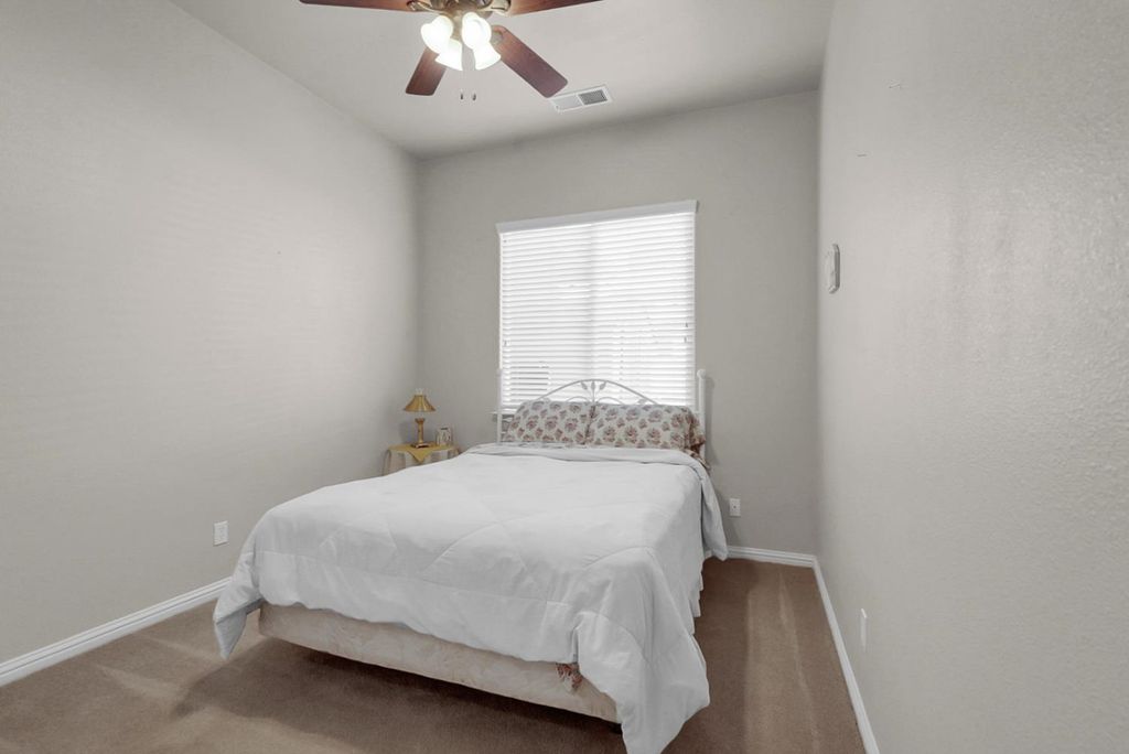 Image 12 of property listing at 7170 Emerald Street, Chowchilla, CA 93610