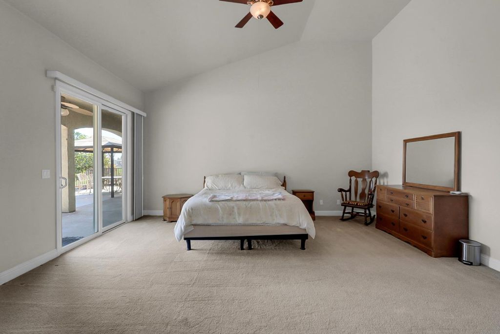 Image 14 of property listing at 7170 Emerald Street, Chowchilla, CA 93610