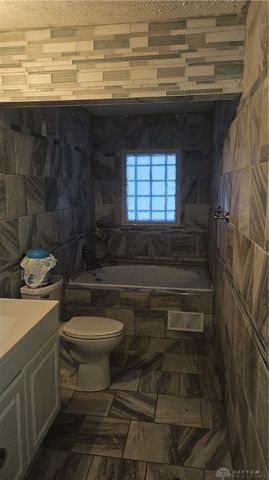 1035 Mcarthur Avenue, Dayton, OH 45417