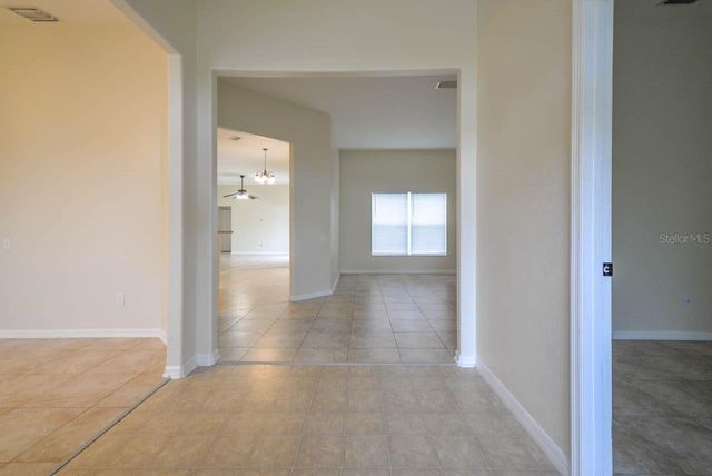 1607 AVONDALE RIDGE DRIVE, Plant City, FL 33567