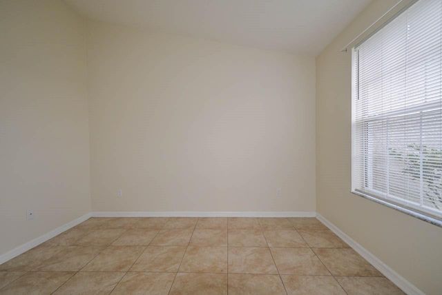 1607 AVONDALE RIDGE DRIVE, Plant City, FL 33567