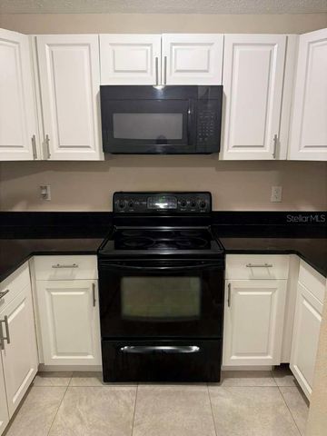 2800 E 113 AVENUE 213, Tampa, FL 33612