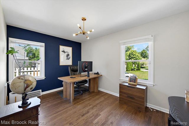 303 Midland Boulevard, Royal Oak, MI 48073
