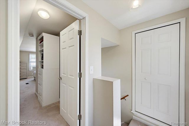 303 Midland Boulevard, Royal Oak, MI 48073