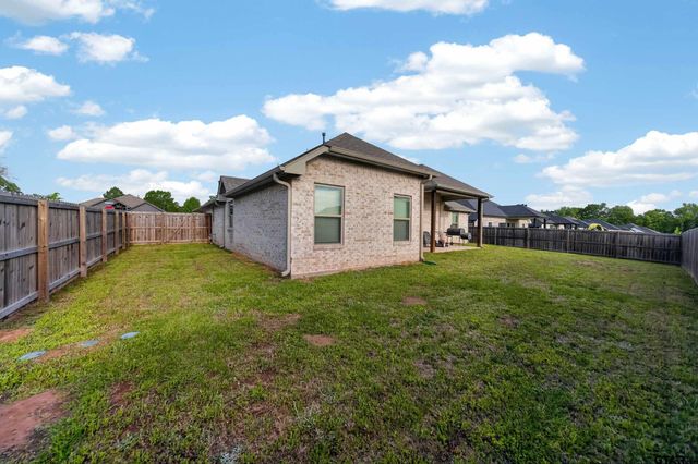 19175 Seneca Dr, Flint, TX 75762
