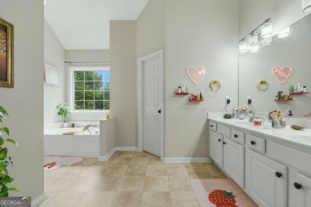 4957 HERITAGE CROSSING Drive SW, Powder Springs, GA 30127