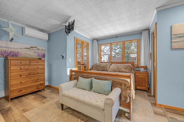 41 Narcissus Road, Kings Park, NY 11754