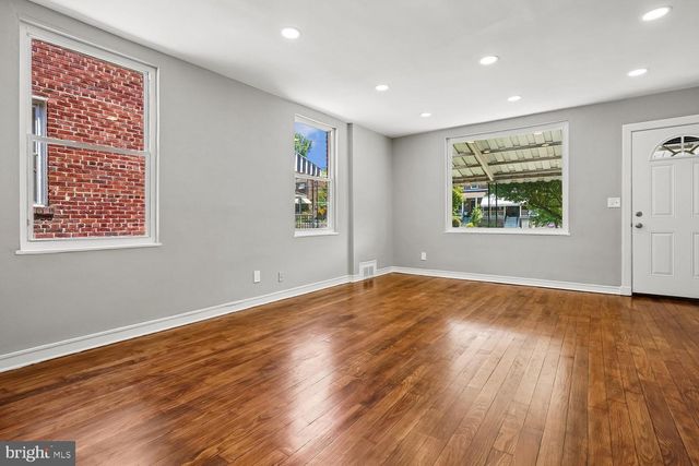 1621 FORT DUPONT ST SE, Washington, DC 20020