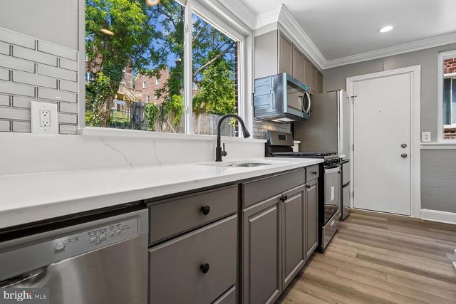 1621 FORT DUPONT ST SE, Washington, DC 20020