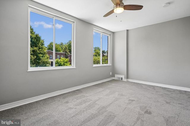 1621 FORT DUPONT ST SE, Washington, DC 20020